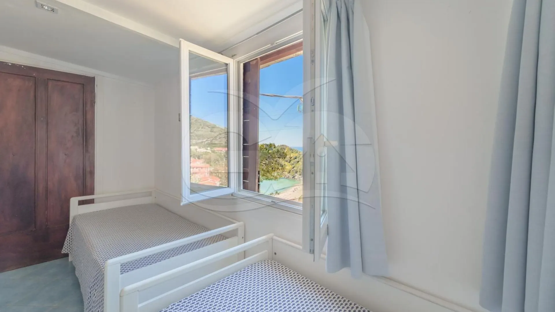 Casa Dell'Asino - Goelba Lägenhet Fetovaia 0*,